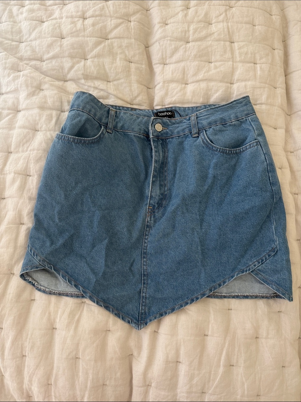 Boohoo Blue Denim Asymmetrical Pointed Hem Mini Skirt